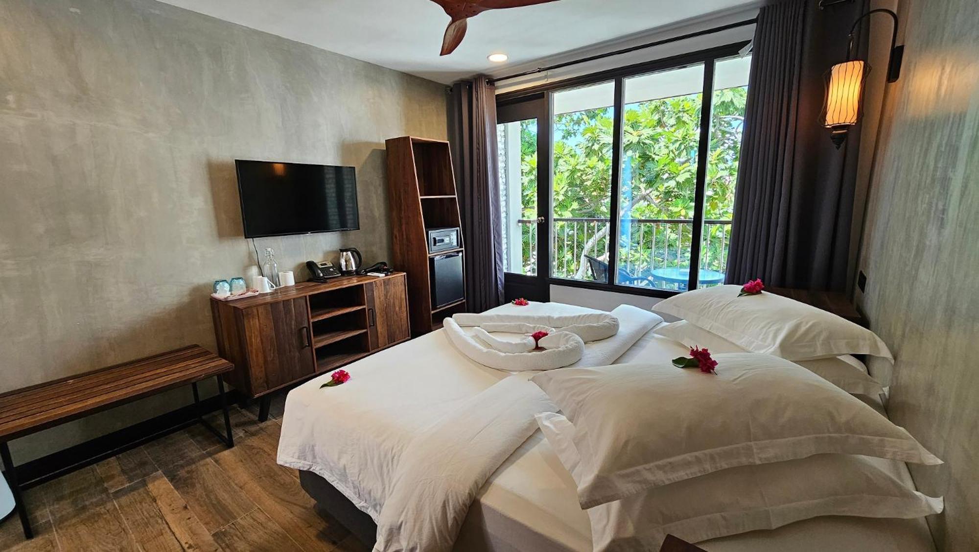 Dhigurah Cottage Bagian luar foto
